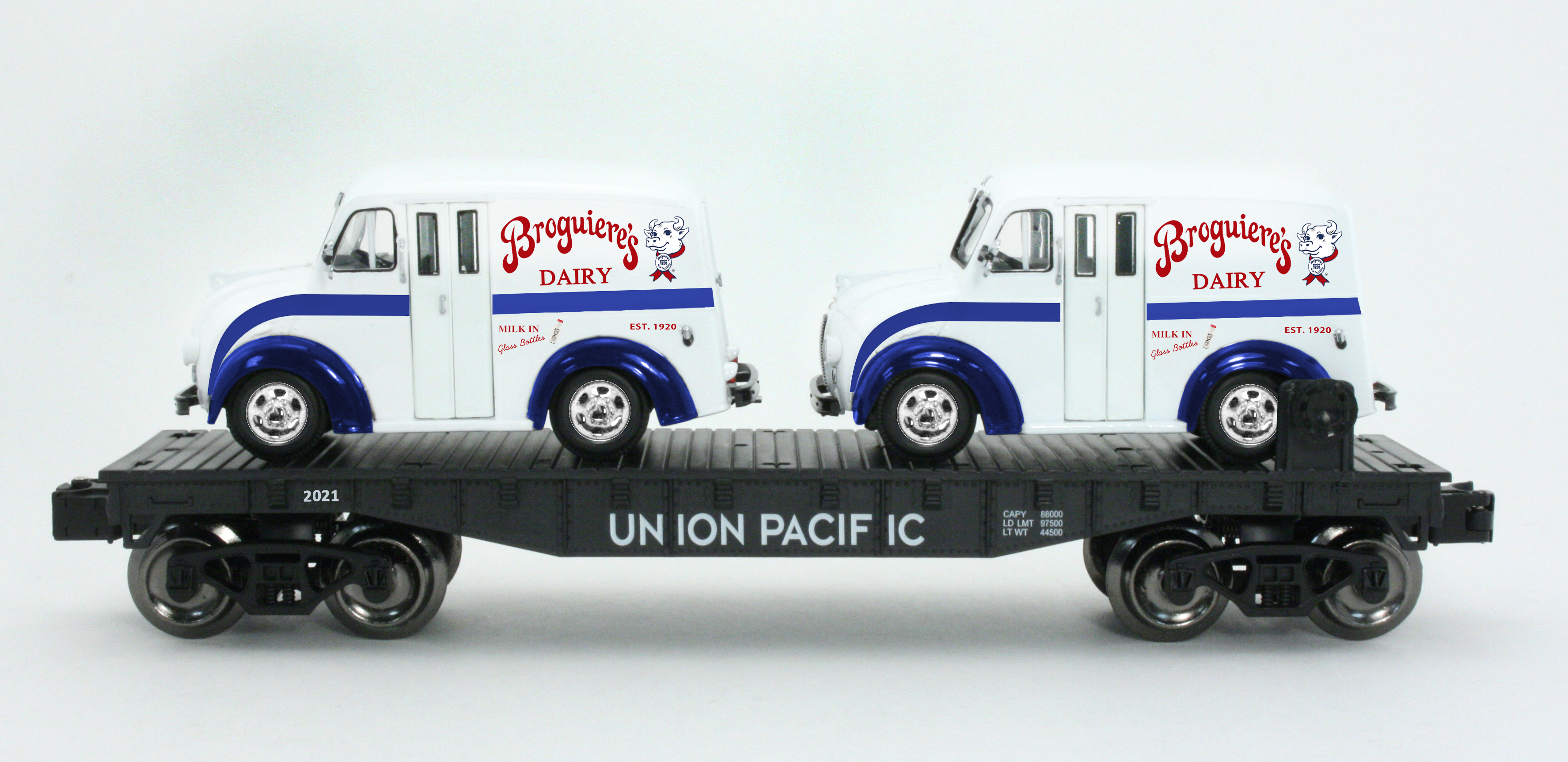Limited Edition O gauge Union Pacific Flat Car with Broguiere's Dairy 1950's DIVCO milk vans