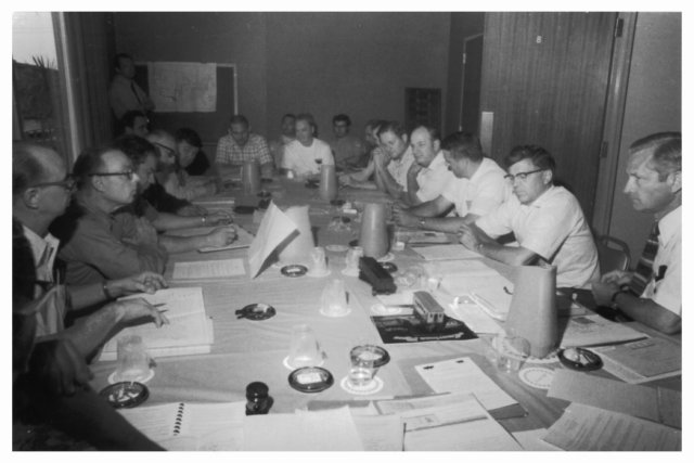 boardofdirectorsmeeting3.jpg