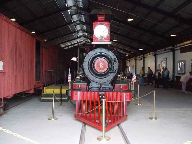 wardkimballsemmanevadasteamlocoattheorangeempirerailwaymuseum.jpg