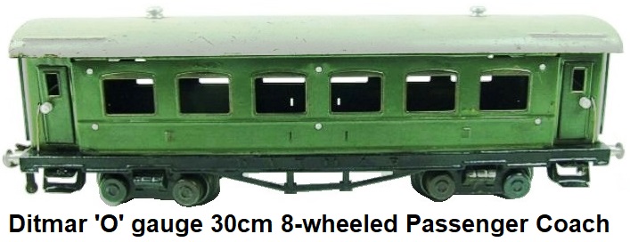 Ditmar 'O' gauge #21,402 8-wheeled passenger coach, 30cm