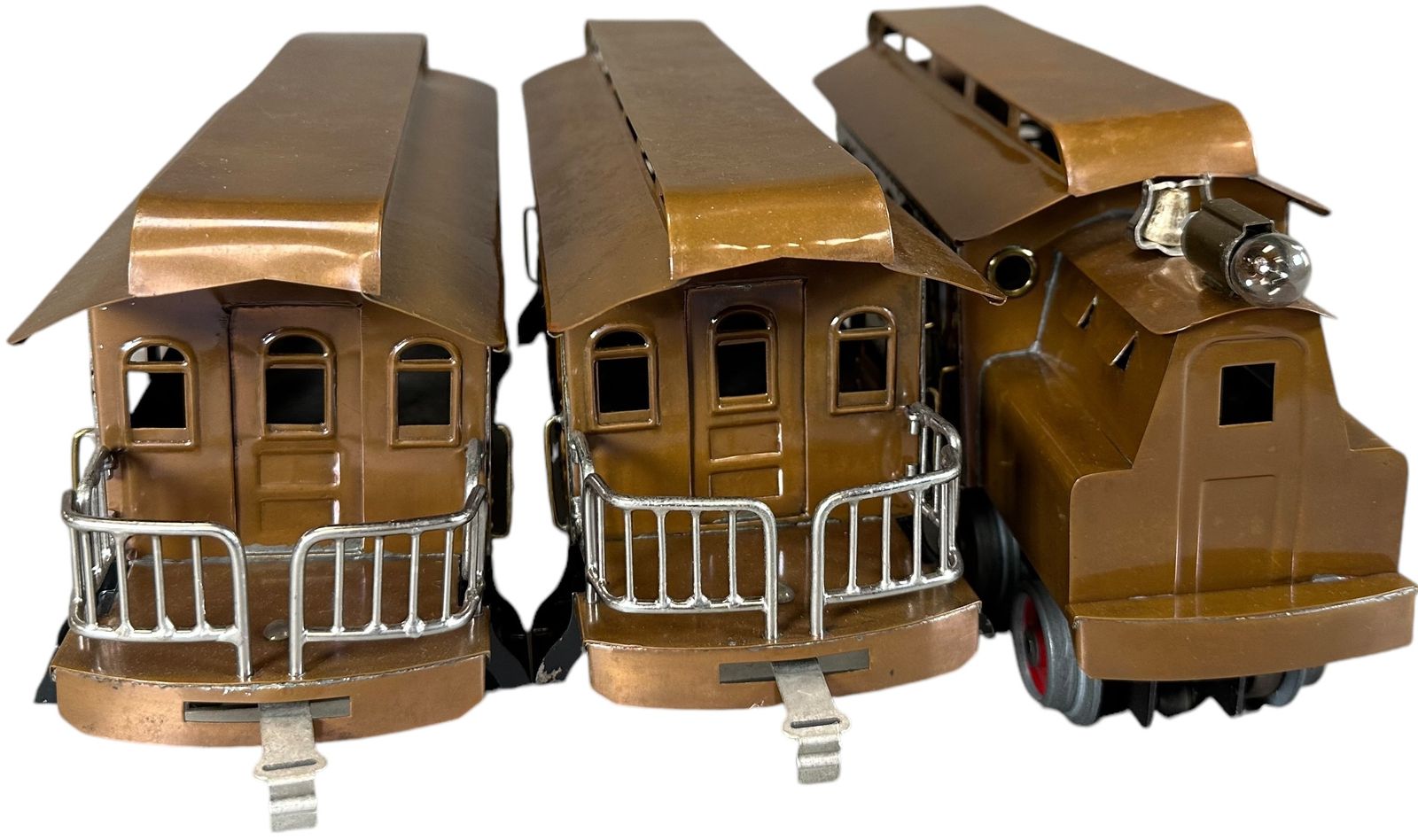 Cantey Johnson built Grammes Standard ga set with Lionel motor, drive unit and non-powered wheel set in loco, fit with Lionel type couplers