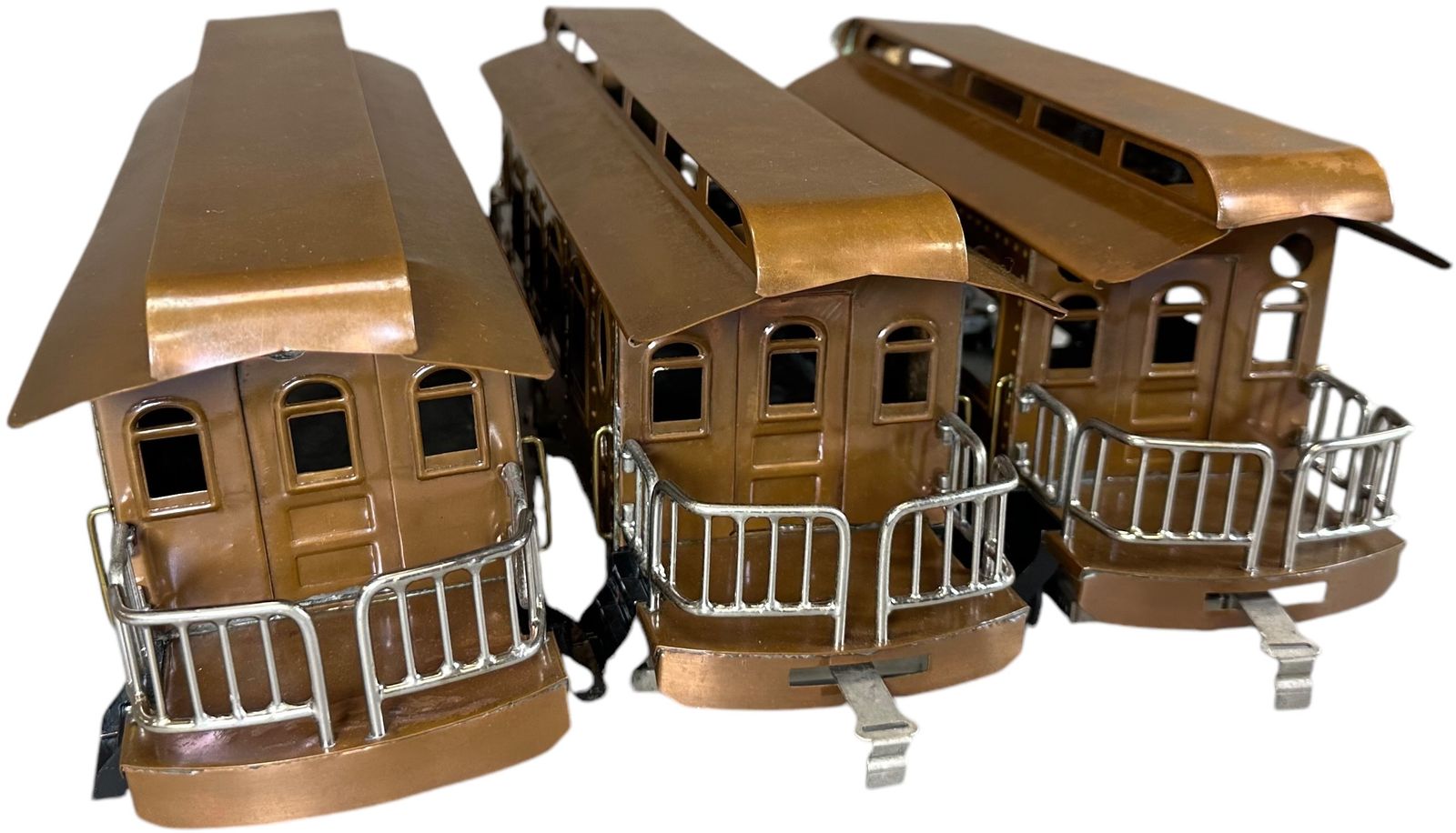 Cantey Johnson built Grammes Standard ga set with Lionel motor, drive unit and non-powered wheel set in loco, fit with Lionel type couplers