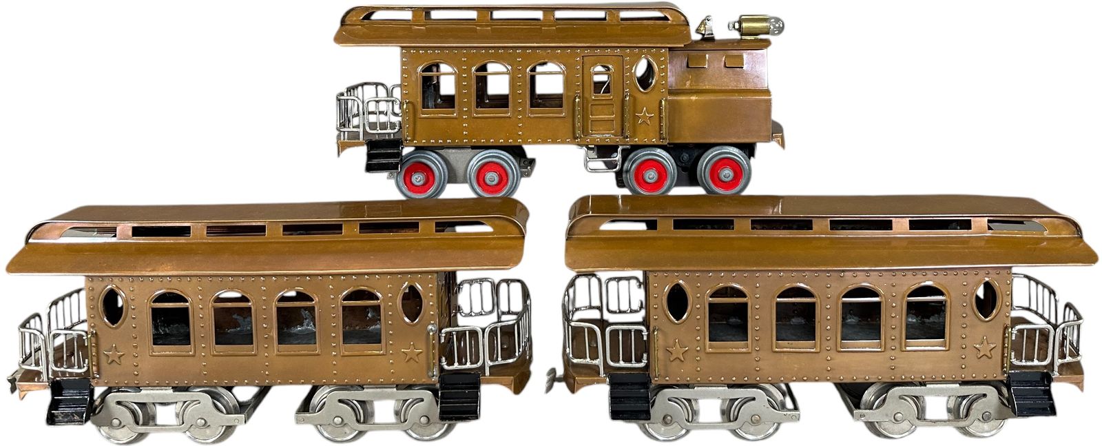Cantey Johnson built Grammes Standard ga set with Lionel motor, drive unit and non-powered wheel set in loco, fit with Lionel type couplers