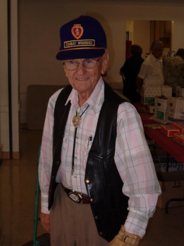 ernierennisenjoyinghimselfatameetin2004.jpg